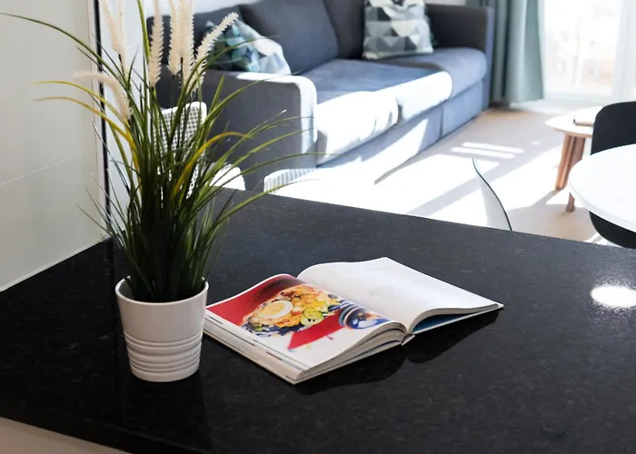 Bay View T1 - By Smarthomes شقة